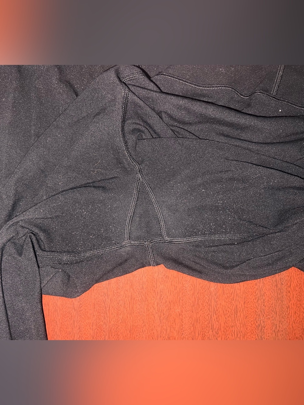 Vuori Black High-Waist Performance Leggings - Picture 5 of 5